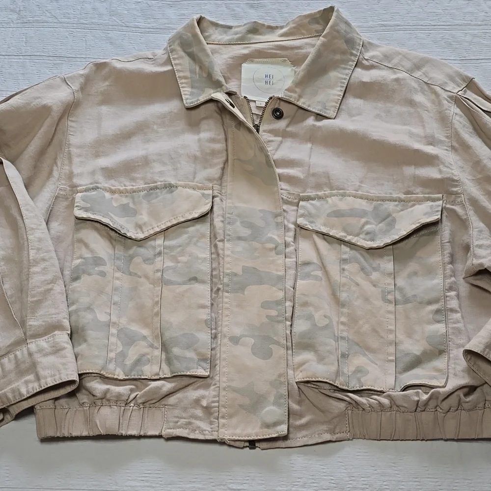Hei Hei Anthropologie Ronan Camo Cropped Linen Jacket Women's Size S (3mm mark) - Picture 2 of 16